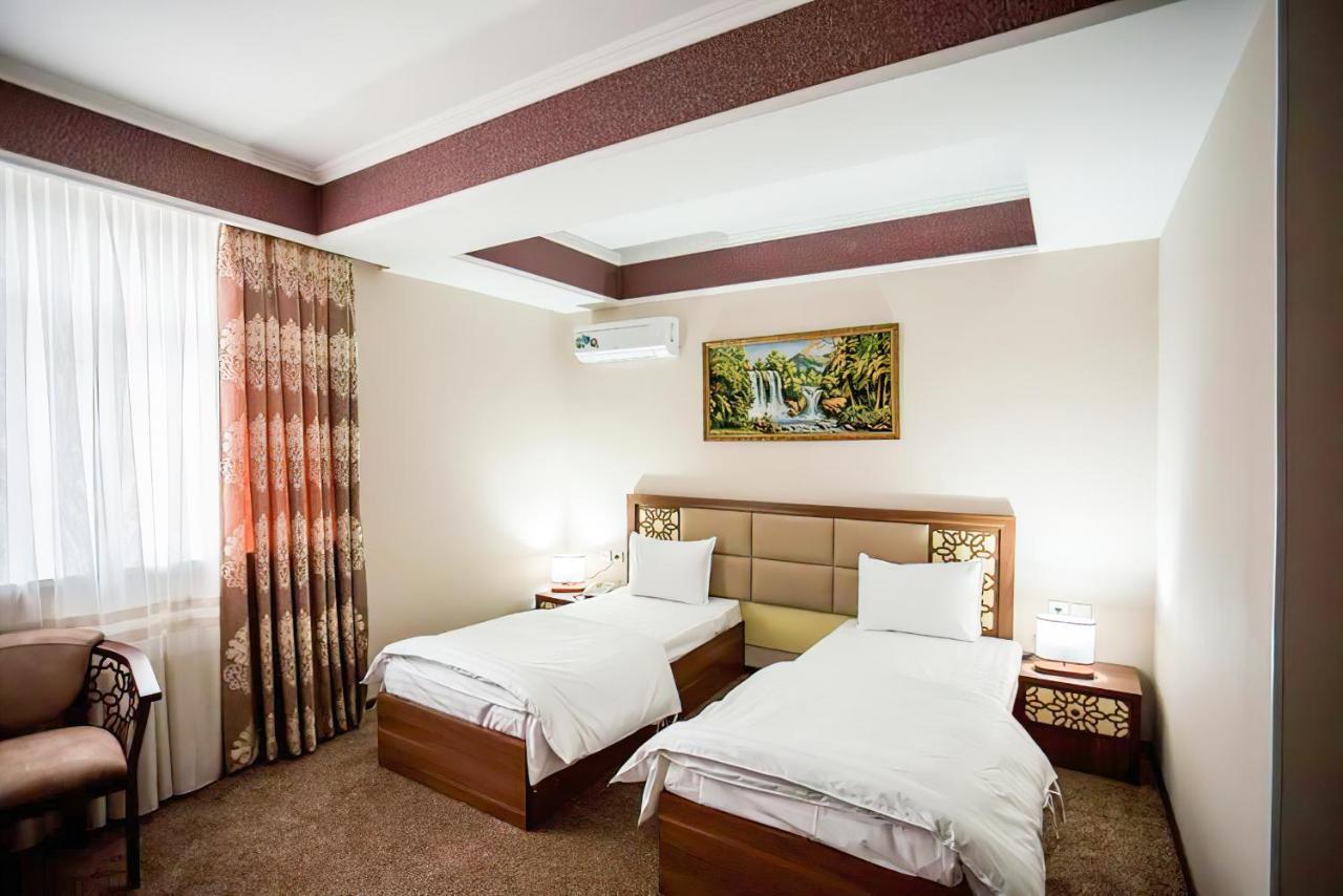 Reikartz Xon Tashkent Hotel Exterior photo